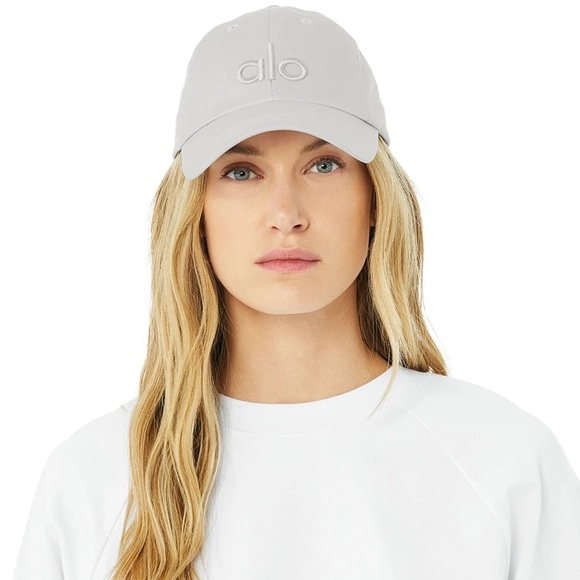 ALO Yoga Accessories - ALO Yoga Off-Duty Dove Grey Cap